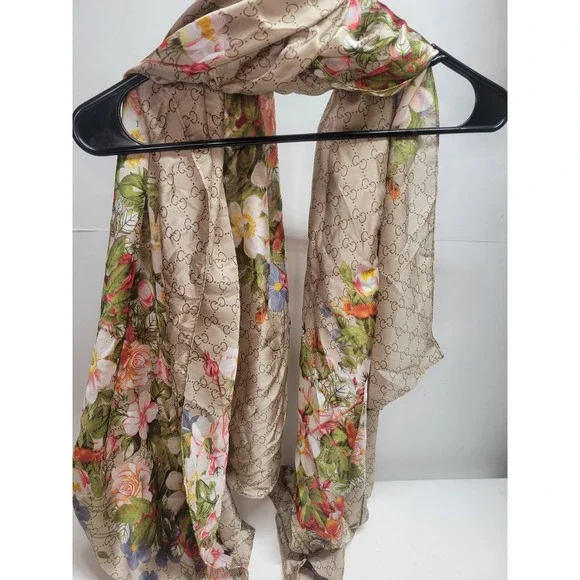 Gucci Silk Scarf Floral Print Beige GG Monogram Made in Italy Luxury 72x36 - Picture 9 of 12